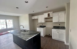 102 Bow Bridge Drive, Berea, KY 40403