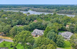 9 SANDPEBBLE Drive, SEAFORD, DE 19973