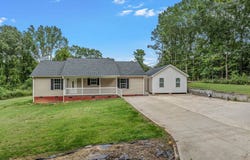 2001 Glennwood Hills Drive, Spartanburg, SC 29307