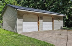 67526 Thunderbird Drive, Sturgis, MI 49091