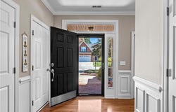 5275 Jacobs Way, Winston-Salem, NC 27106
