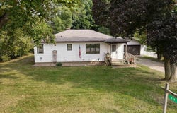 516 FENTON STREET, PARADISE TWP, MI 49649