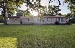 2836 County Road 1330, Moberly, MO 65270