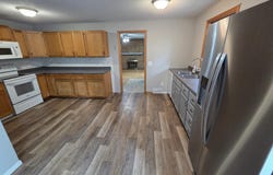 1005 Golf Course Road, Monticello, MN 55362