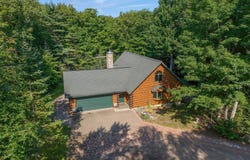 9237 HEMLOCK ROW RD, Presque Isle, WI 54557