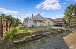 1013 Mccarroll St, Clarkston, WA 99403