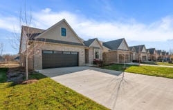 5944 Willow Grove Drive, Troy, MI 48085
