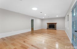 90 Cheestoonaya Way, Brevard, NC 28712