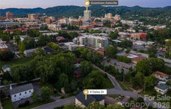 6 Dailey Drive, Asheville, NC 28801