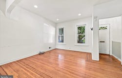 135 HERMIT Street, PHILADELPHIA, PA 19127