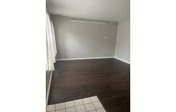 1404 W Split Oak Circle, Round Lake Beach, IL 60073
