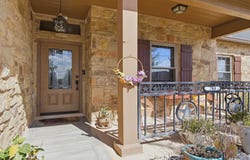 744 Crestview, Floresville, TX 78114