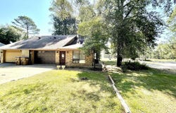 162 Pine Tree Unit B, Holly Lake Ranch, TX 75765