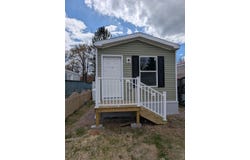 8 Avenue A, Burlington, VT 05408