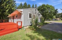 33 Spring Garden Road, Enfield, CT 06082