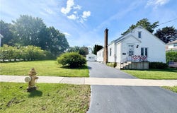11 Norman Avenue, Auburn, NY 13021