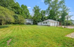 5048 Riverview Drive, Kalamazoo, MI 49004