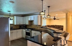 3012 Seattle, Nederland, TX 77627