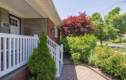 933 Third Avenue, Franklin Square, NY 11010