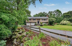 404 Narrow Lane, Orange, CT 06477