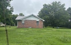 59 W Potters Road, Buffalo, MO 65622
