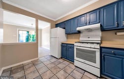 14 FRANKLIN Drive, VOORHEES, NJ 08043