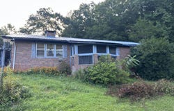 1069 Harbert Valley Road, Toccoa, GA 30577