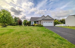 2095 Whisper Ridge Drive, Chittenango, NY 13037
