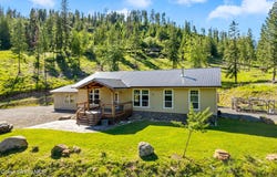 1446 Sagle Creek Rd, Sagle, ID 83860
