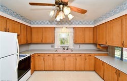 1537 Corrib Avenue NW, Canton, OH 44708