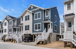15 Shell Road, Mantoloking, NJ 08738
