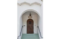 6080 Ocean View Drive, Oakland, CA 94618