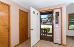 22 Hawthorne Vlg, Franklin, MA 02038