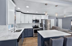 806 E Canterbury Ln, Colbert, WA 99005