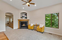 263 EDGEMONT Dr, North Salt Lake, UT 84054