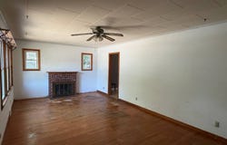 914 N Mill St, Beloit, KS 67420