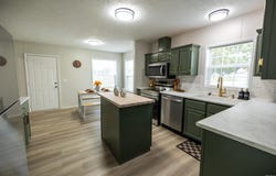154 MEADOWS E Parkway, Marion, IN 46953