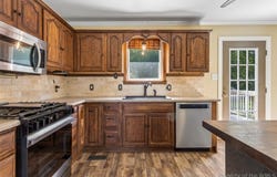 2600 Wright Dr, Gloucester, VA 23149