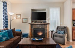 6140 Centerpointe Loop, Pacific City, OR 97135