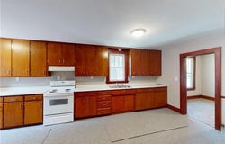329 W Hunter Street, Nevada, MO 64772