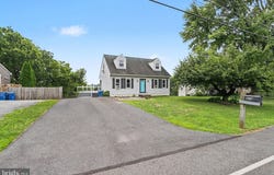 474 W RIDGE Road, ELIZABETHTOWN, PA 17022