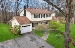 16 Mockingbird Lane, Washingtonville, NY 10992