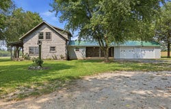 2590 Peacock Road, Paris, KY 40361