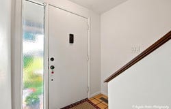 742 Glen Way, Gurnee, IL 60031