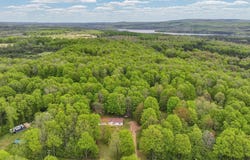 3902 N 3 1/2 Road, Mesick, MI 49668