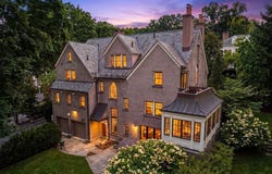 67 Hyslop Rd, Brookline, MA 02445