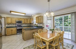 4052 Woodcrest Court, Gurnee, IL 60031
