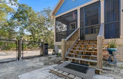 30794 Pine St, Perdido Beach, AL 36530