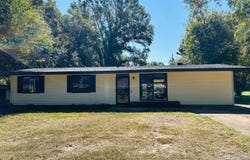 5 Marken Drive, Grenada, MS 38901