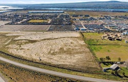 E Lewis Place, Pasco, WA 99301